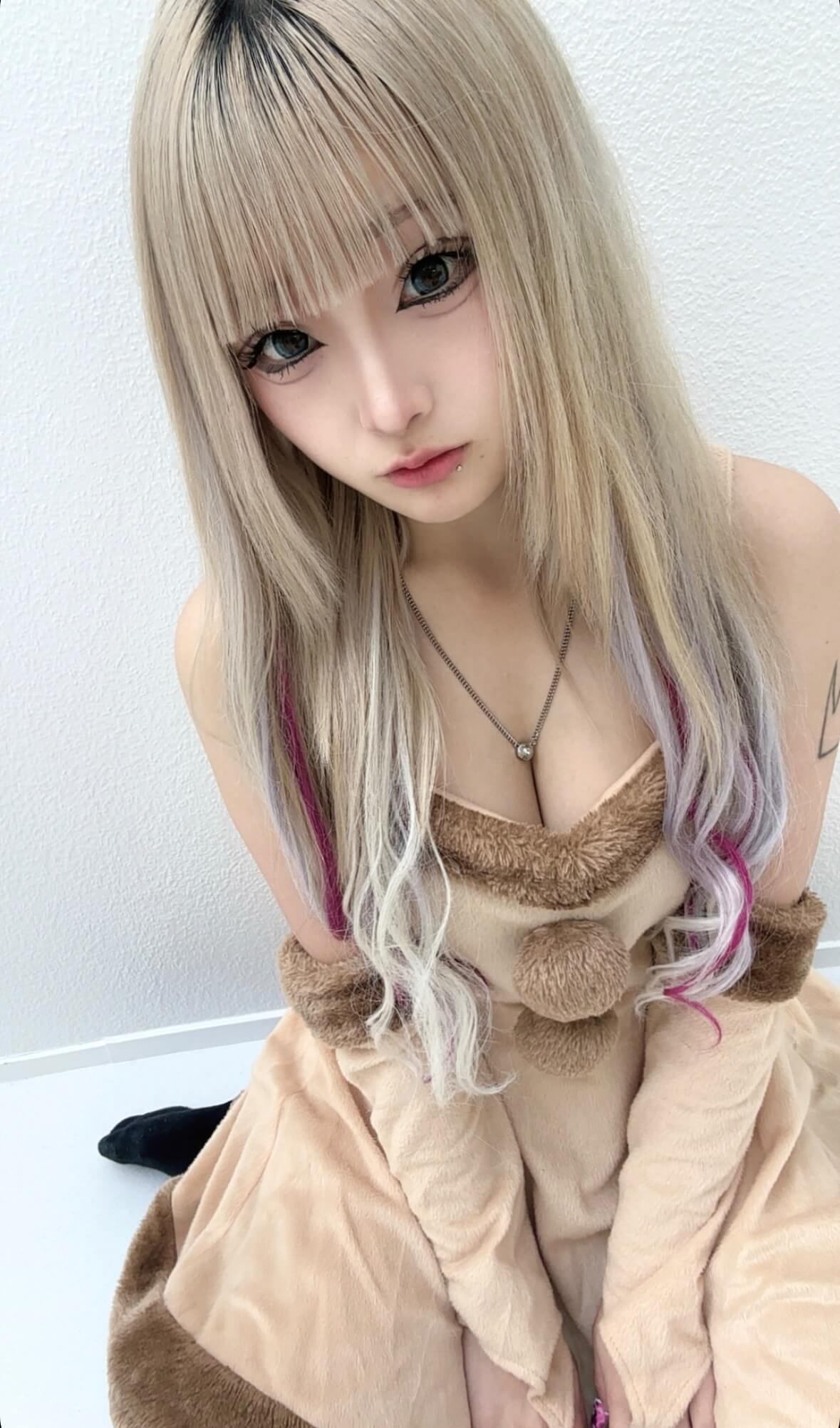 【画像】こういうエロかわな白ギャルちゃん達と付き合ってみたいｗｗ